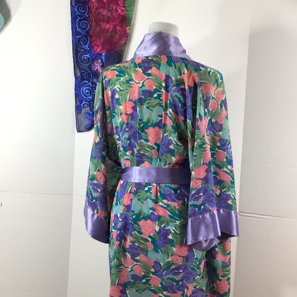 Vtg Victoria’s Secret gold label purple floral robe - Picture 6 of 9